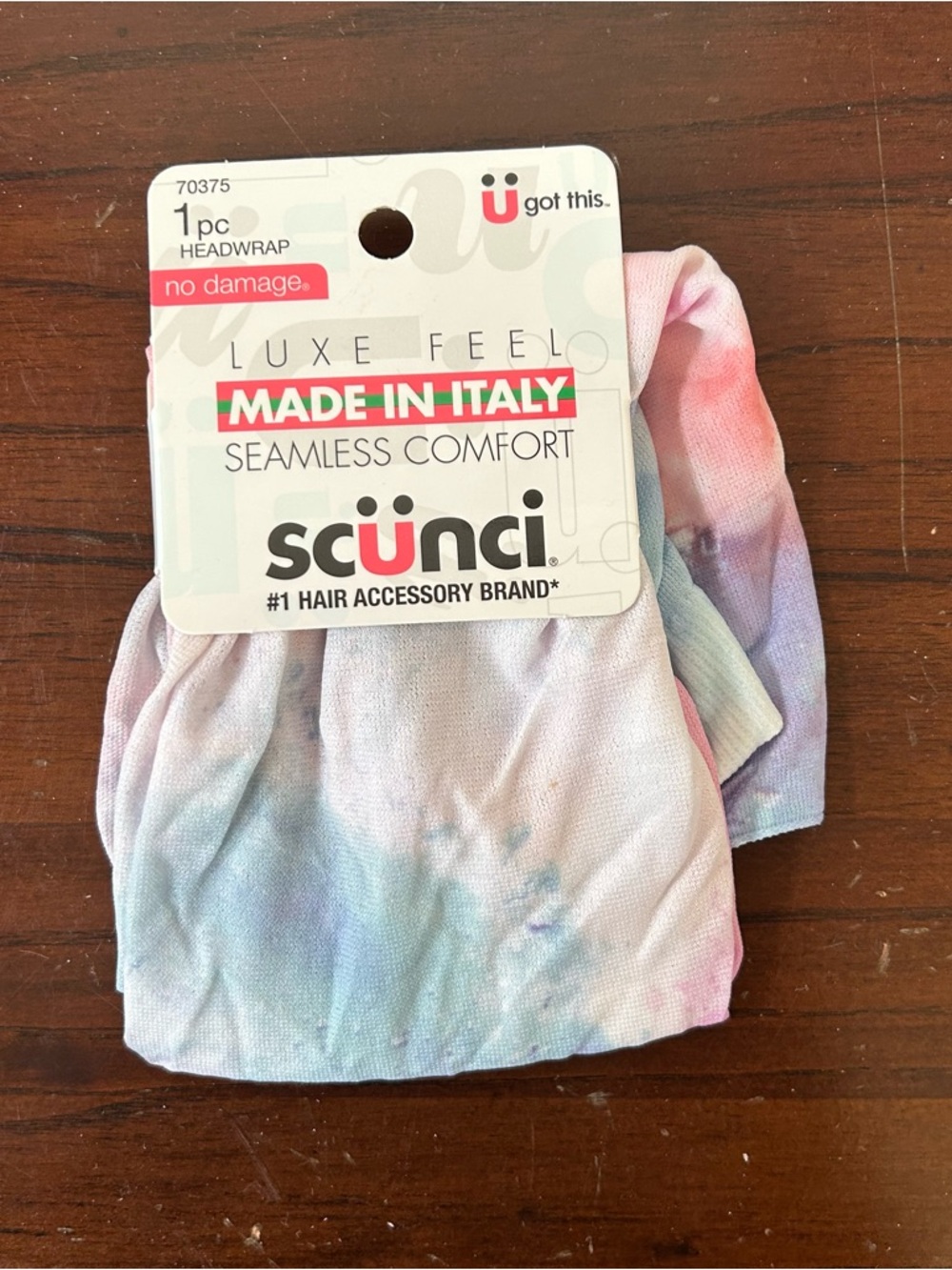 4/$15 One scunci head wrap